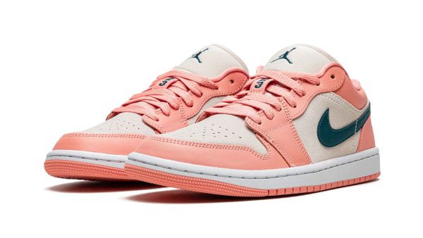 AIR JORDAN 1 LO WMNS "Light Madder Root" - Image 2