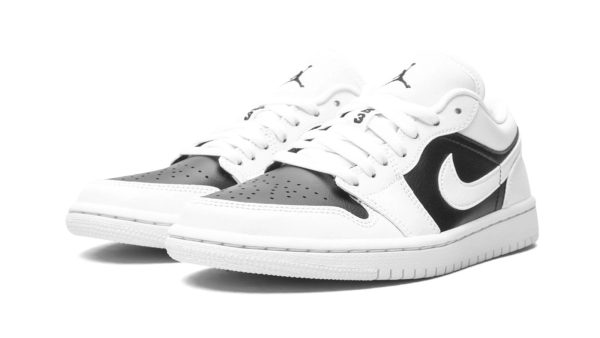 AIR JORDAN 1 LO WMNS "Panda" - Image 2