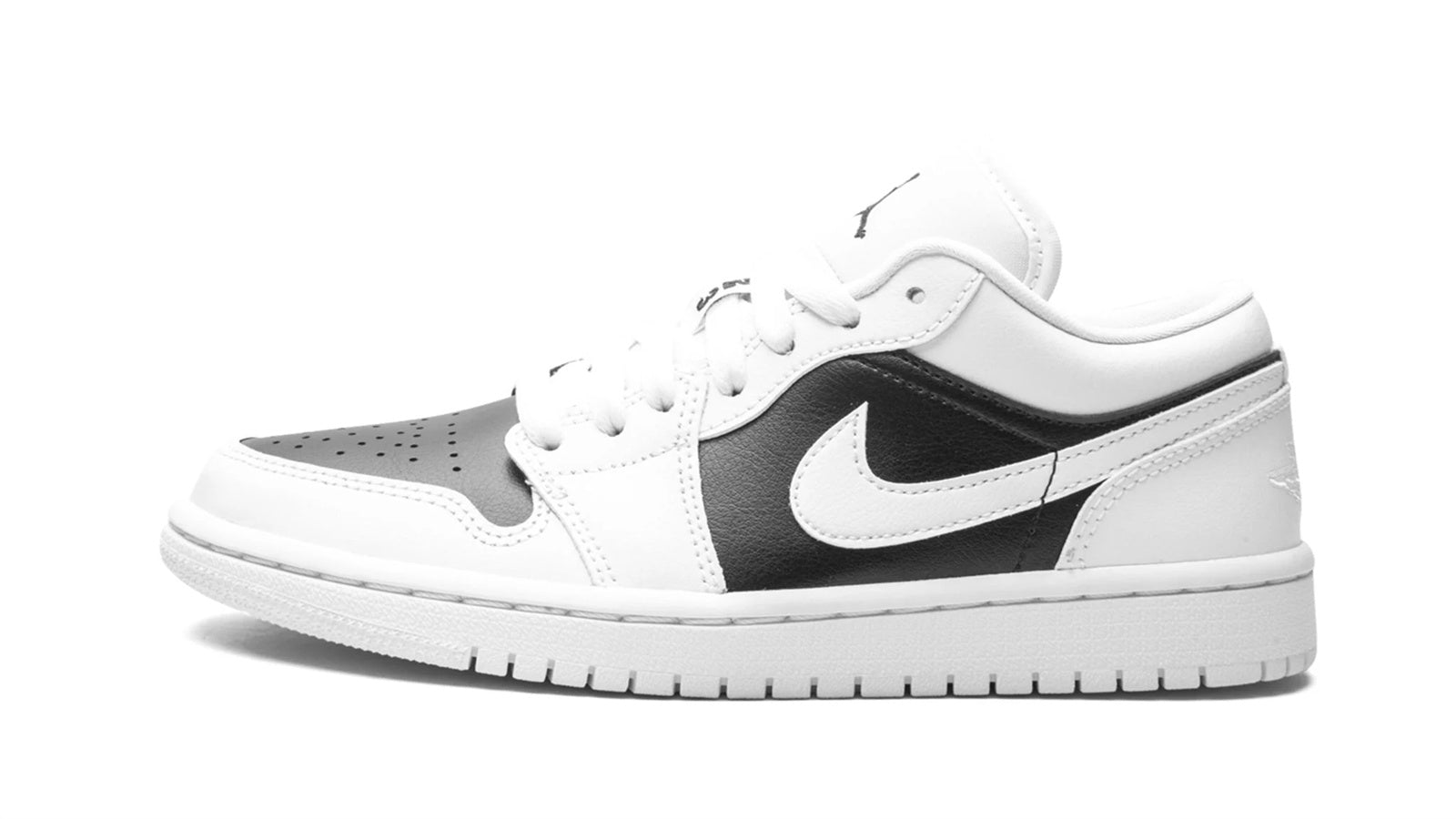 AIR JORDAN 1 LO WMNS "Panda" - Image 3