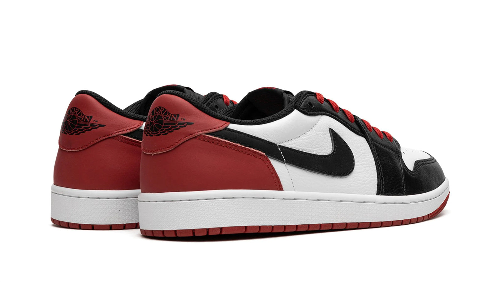 Air Jordan 1 Low GS "Black Toe" - Image 4