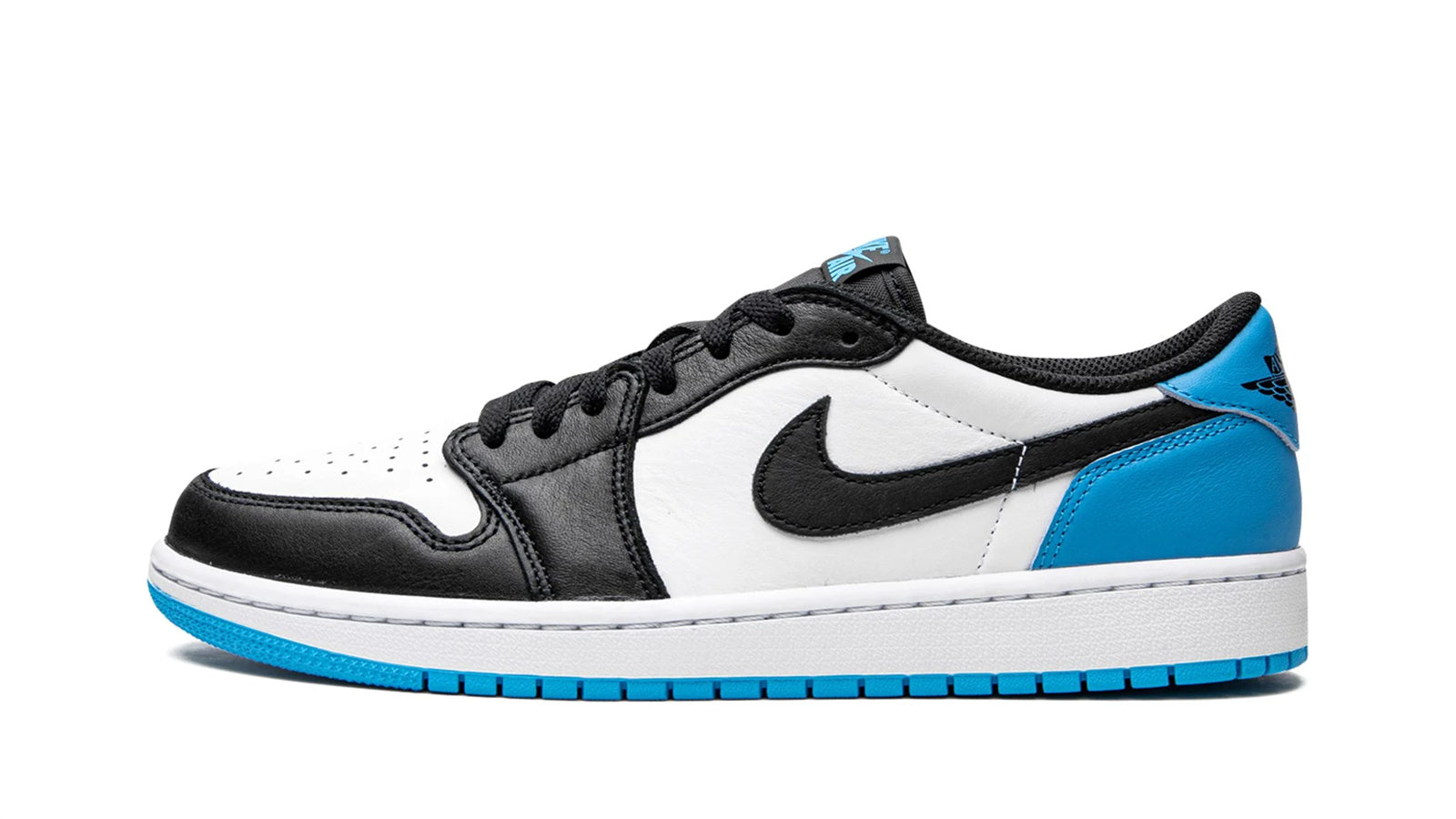 AIR JORDAN 1 LOW OG WMNS "UNC" - Image 3