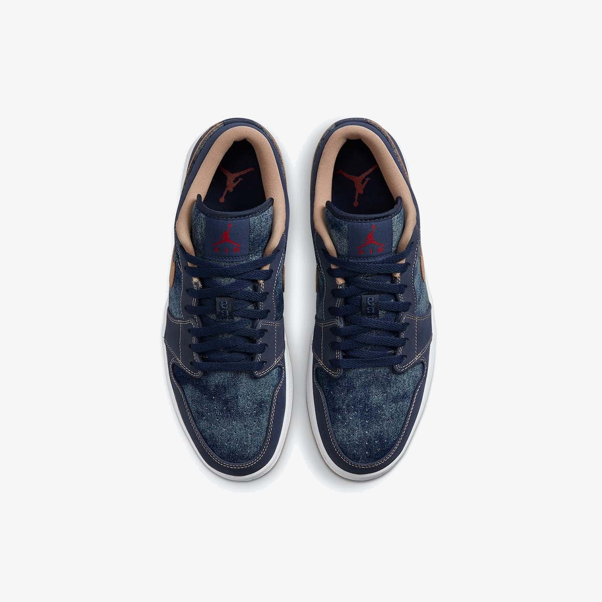 Air Jordan 1 Low SE 'Denim' - Image 4