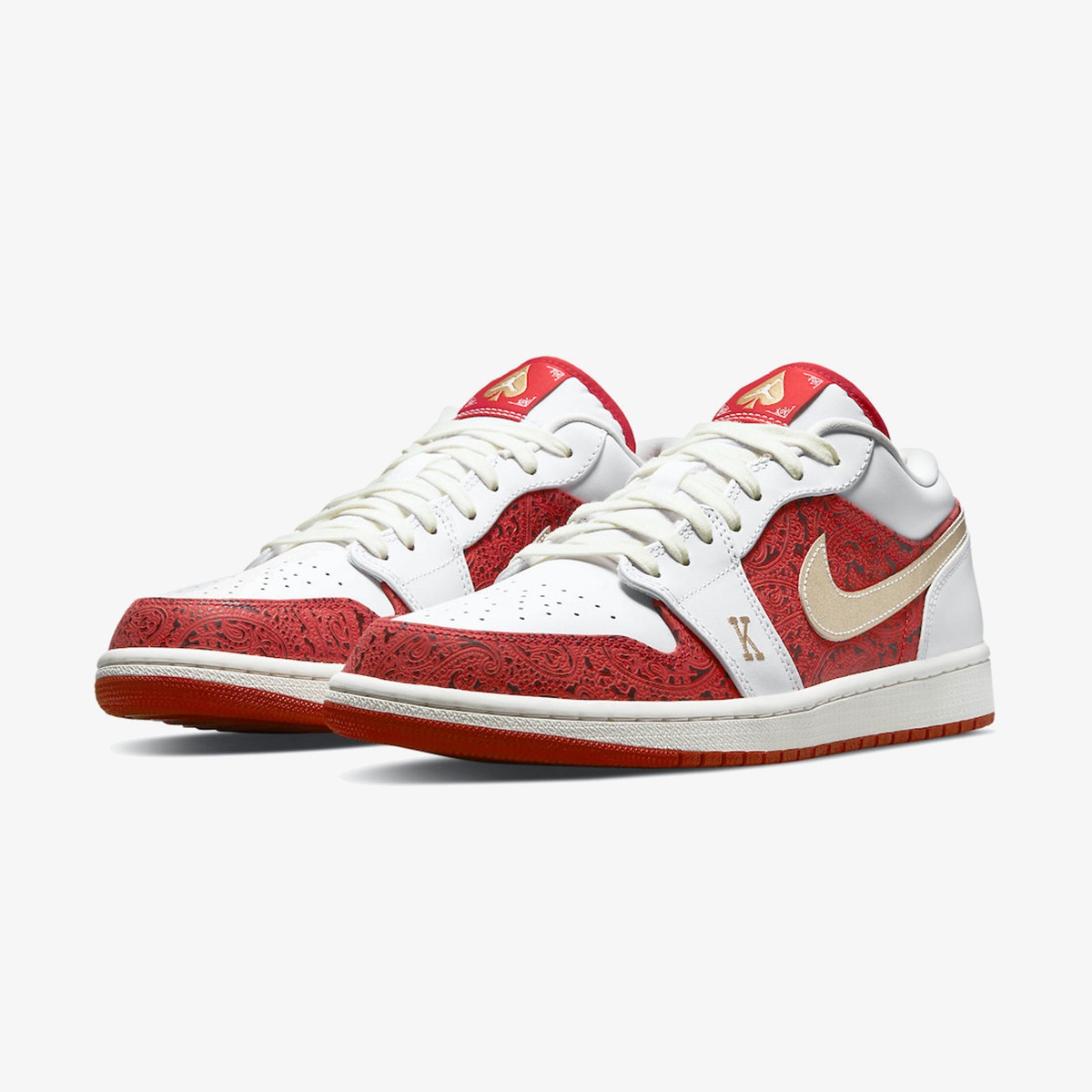 Air Jordan 1 Low SE 'Spades' - Image 3