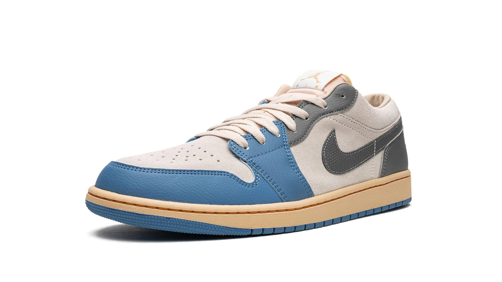 Air Jordan 1 Low SE "Tokyo 96" - Image 3