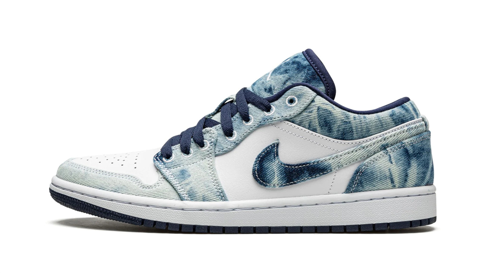 Air Jordan 1 Low SE "Washed Denim" - Image 3