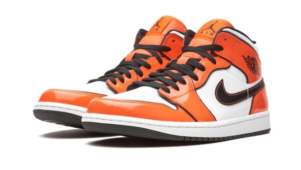 Air Jordan 1 Mid SE "Turf Orange" - Image 2