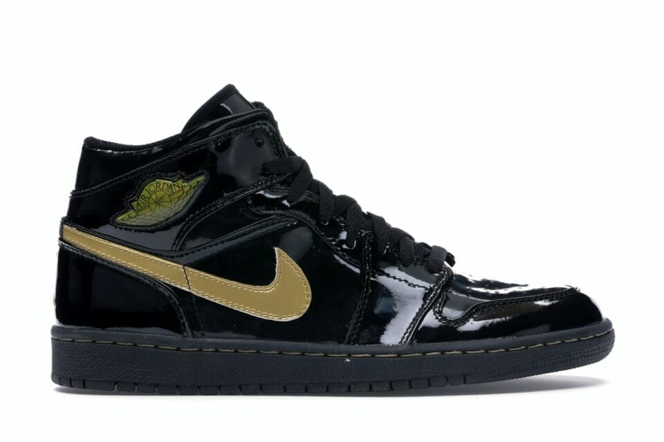 Air Jordan 1 Retro Black Metallic Gold (2003) Sneakers - 136085-070