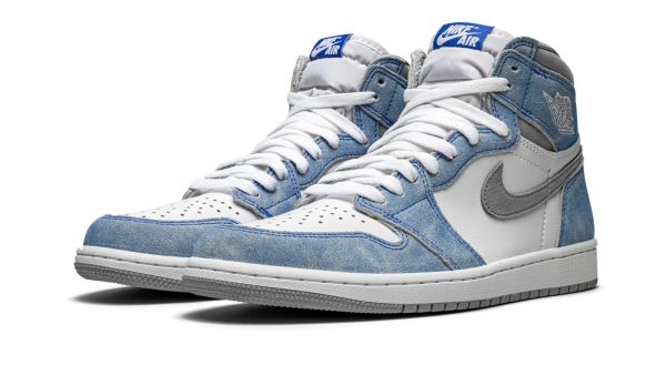 Air Jordan 1 Retro High OG "Hyper Royal" - Image 2