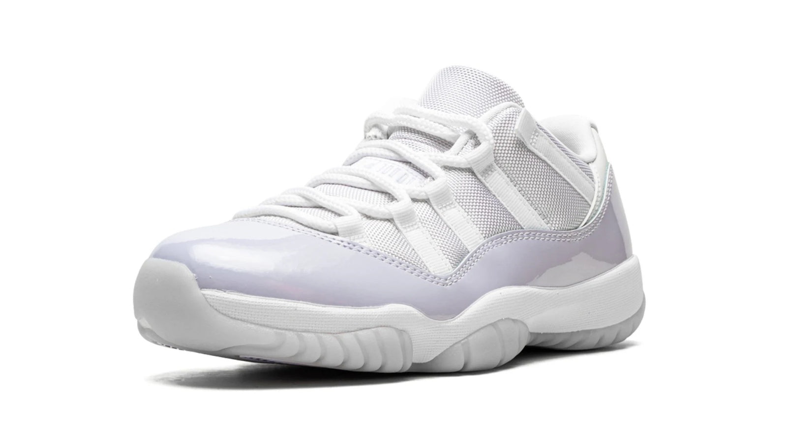 AIR JORDAN 11 LO WMNS "Pure Violet" - Image 2