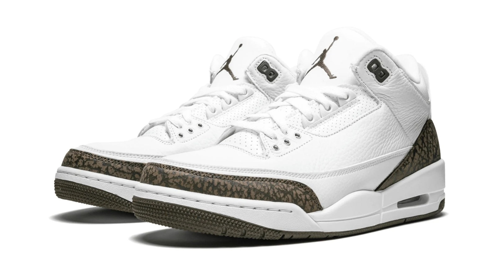 Air Jordan 3 Retro "Mocha"