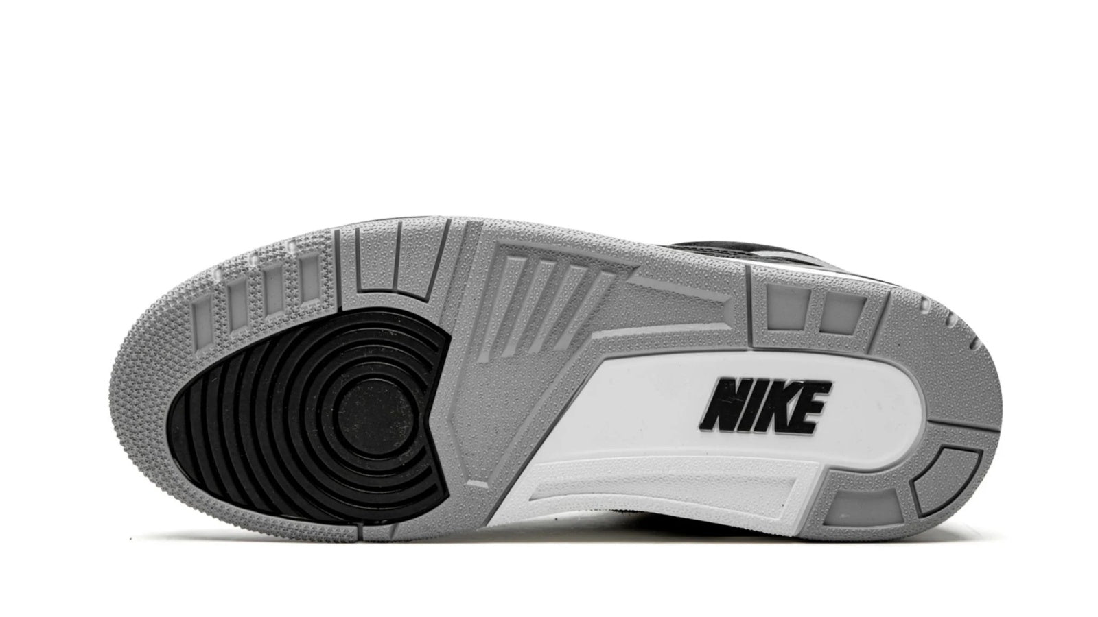 Air Jordan 3 "Tinker Hatfield" - Image 5