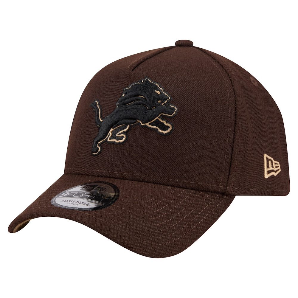 Detroit Lions Merch - Men's Dark Burnt Wood A-Frame 9FORTY Adjustable Hat, Brown - New Era - Presents For Football Lovers