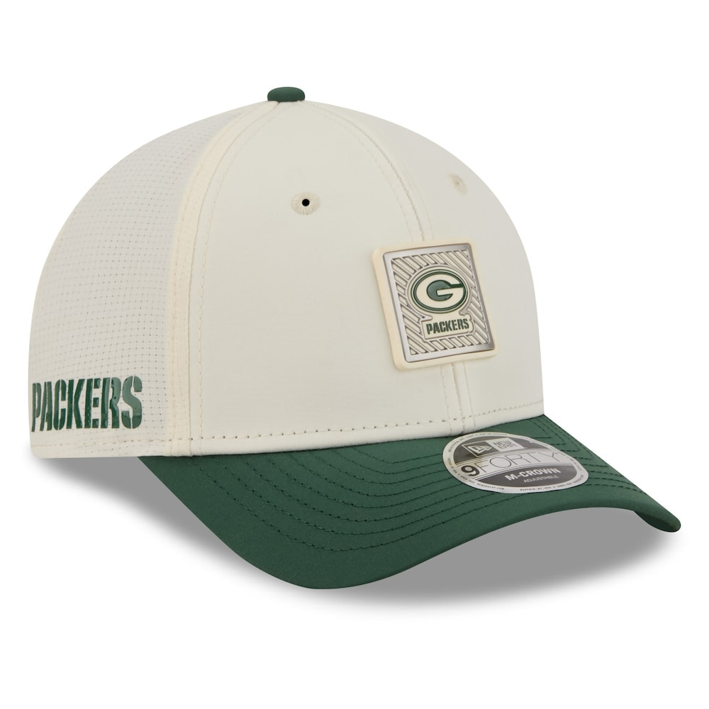 Green Bay Packers Merch - Men's Cream 2026 NFL Training Camp 9FORTY Adjustable Hat, Green - New Era - Best Football Christmas Gifts