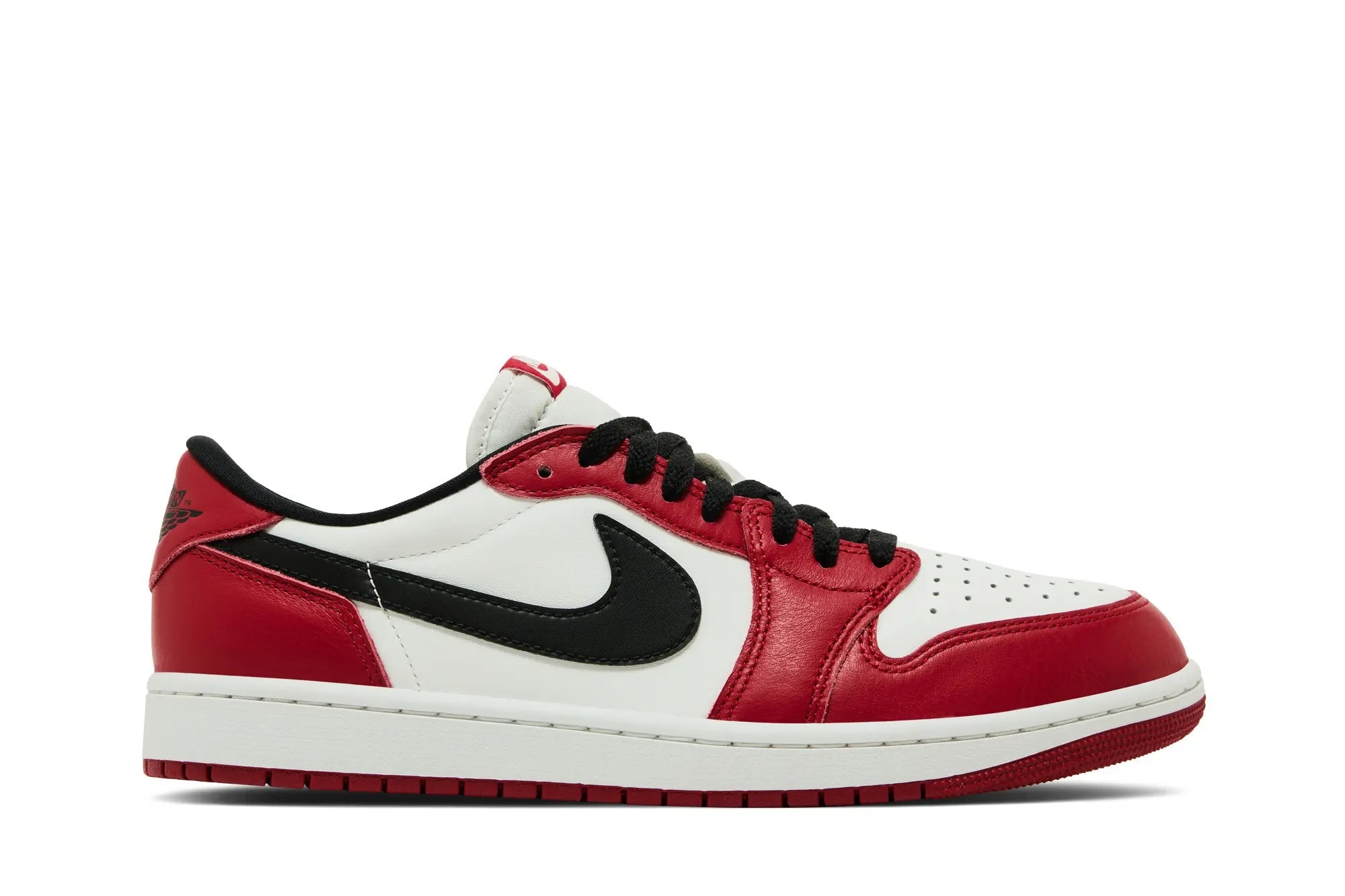 Jordan 1 Retro Low OG 'Chicago' 2025 - Image 3