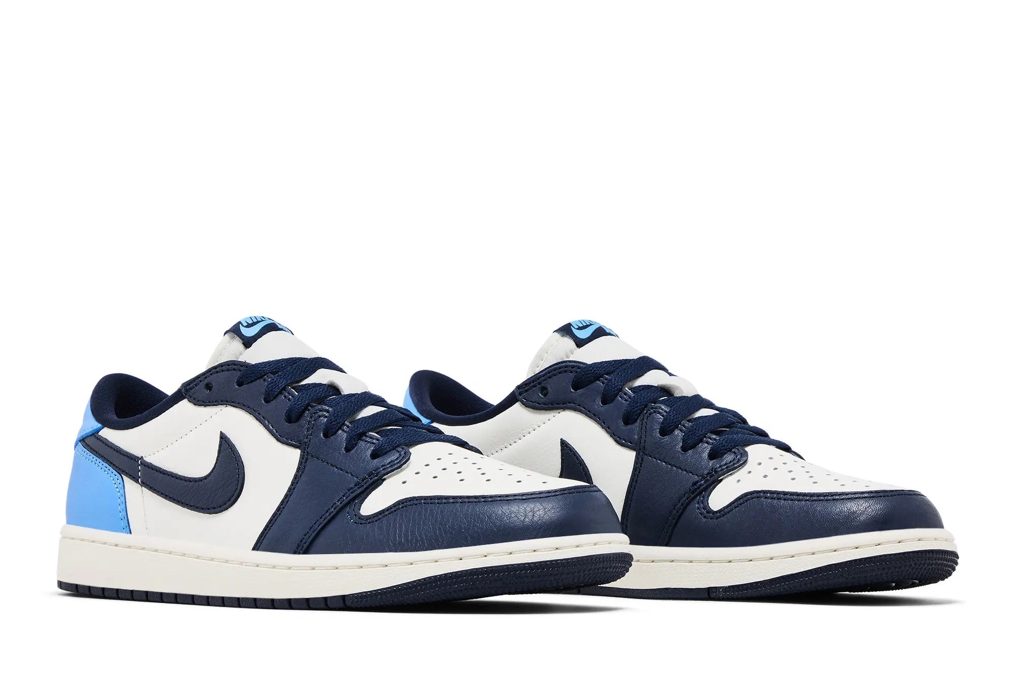 Jordan 1 Retro Low OG 'Obsidian UNC' - Image 3