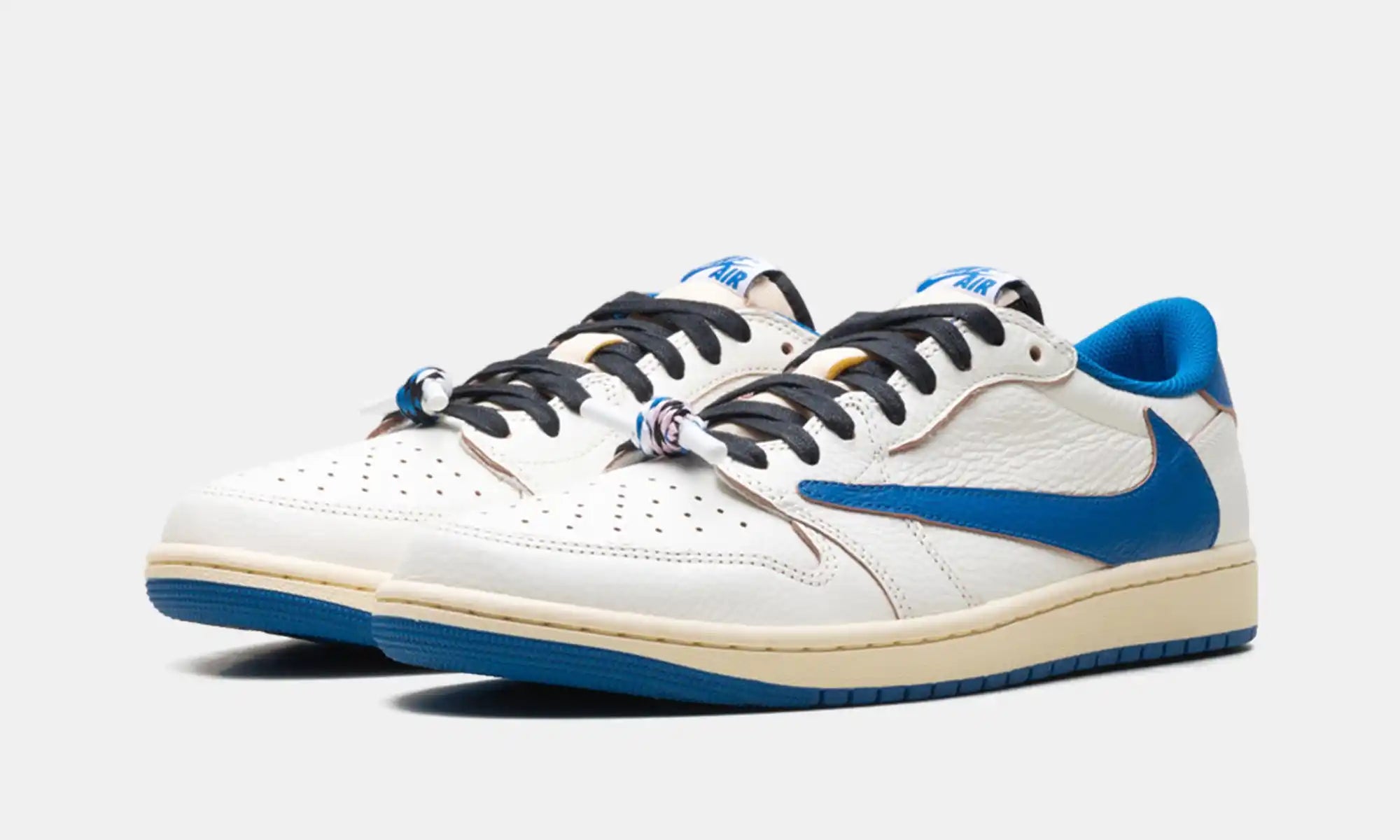 Jordan 1 Retro Low OG SP Fragment x Travis Scott Sail Military Blue - Image 3