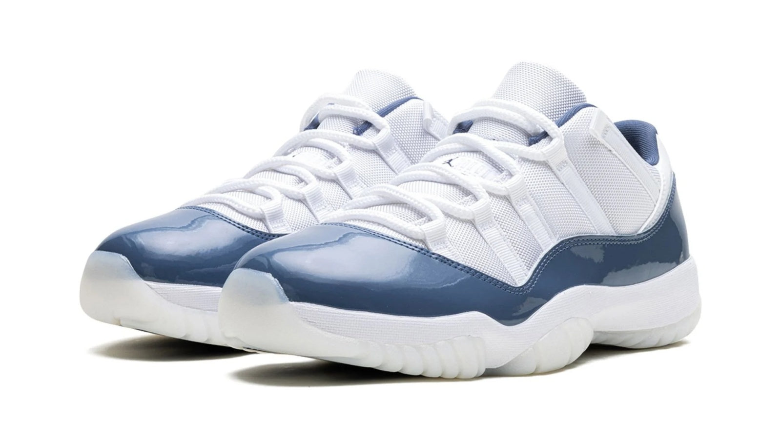 Jordan 11 Retro Low "Diffused Blue"