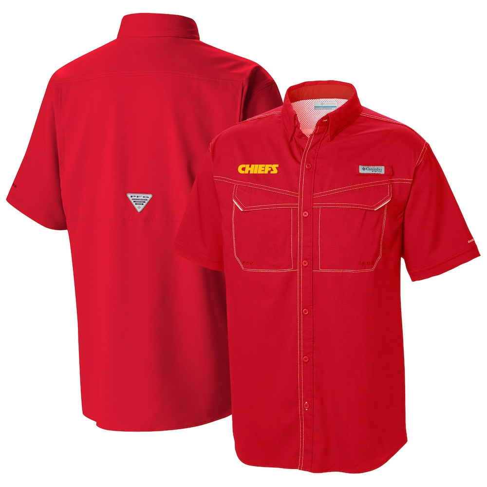 Kansas City Chiefs Merch - Men's Columbia Low Drag Offshore Omni-Wick Button-Up Shirt, Red - Best Gifts For Football Fans