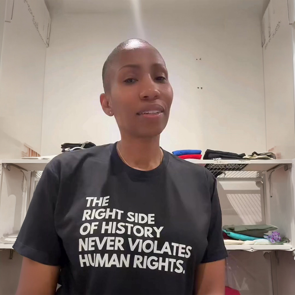 Mahogany Mommies The right side of history never violated human rights SHIRT