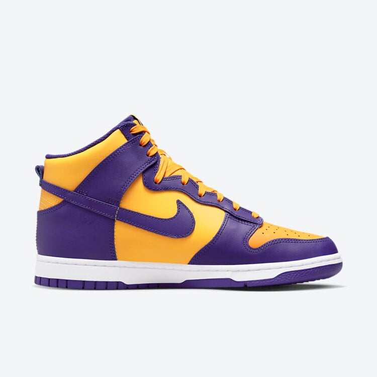 Men's Nike Dunk High Lakers Shoes - Image 2