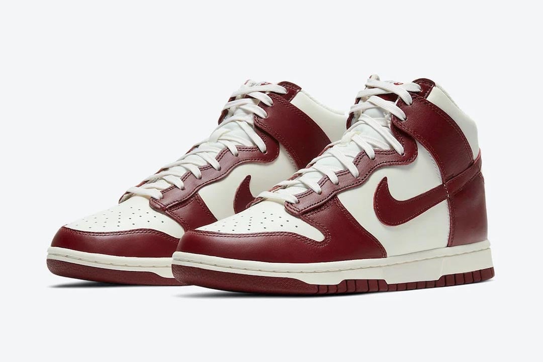 Men's Nike Dunk High Team Red Shoes - Image 3