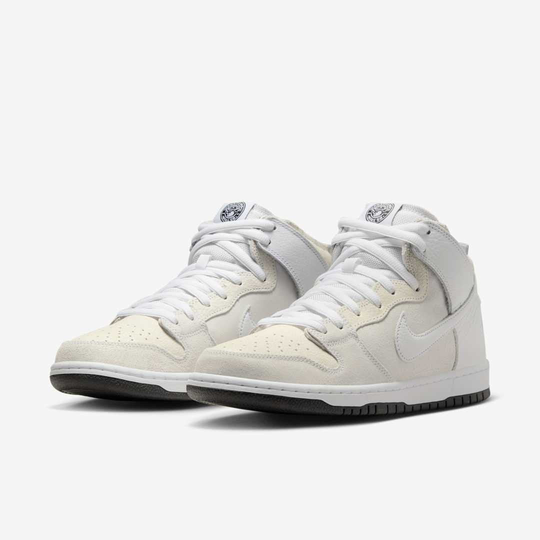 Men's Nike Dunk High Wolf Grey Shoes - Image 3
