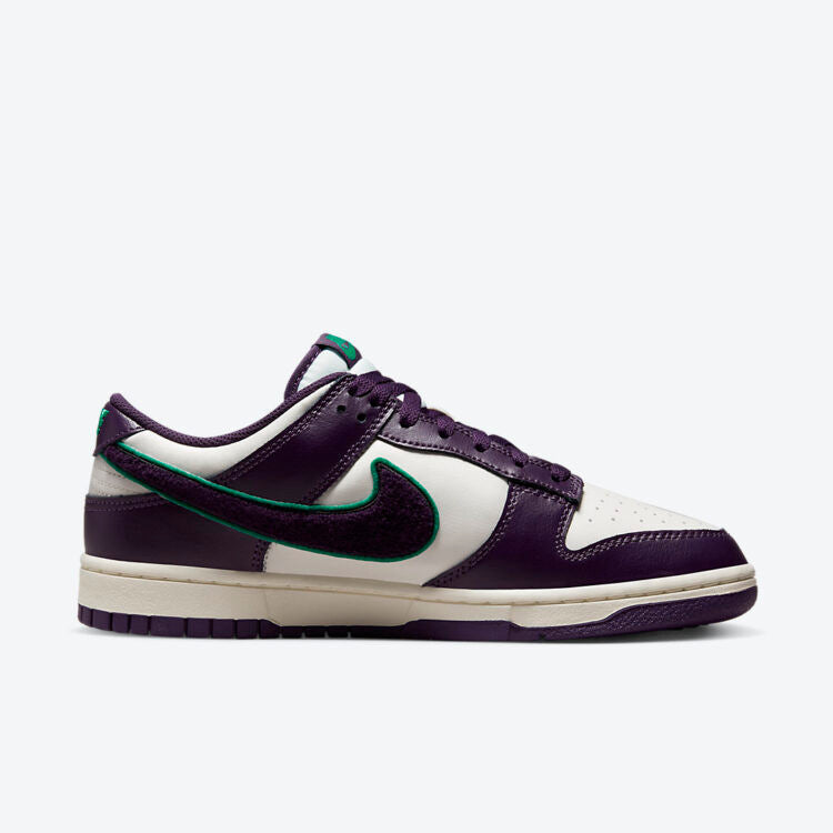 Men's Nike Dunk Low Grand Purple Shoes - Image 2