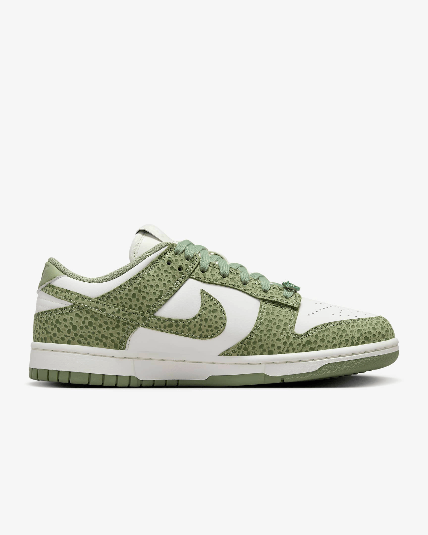 Men's Nike Dunk Low Premium Oil Green Shoes - Image 2