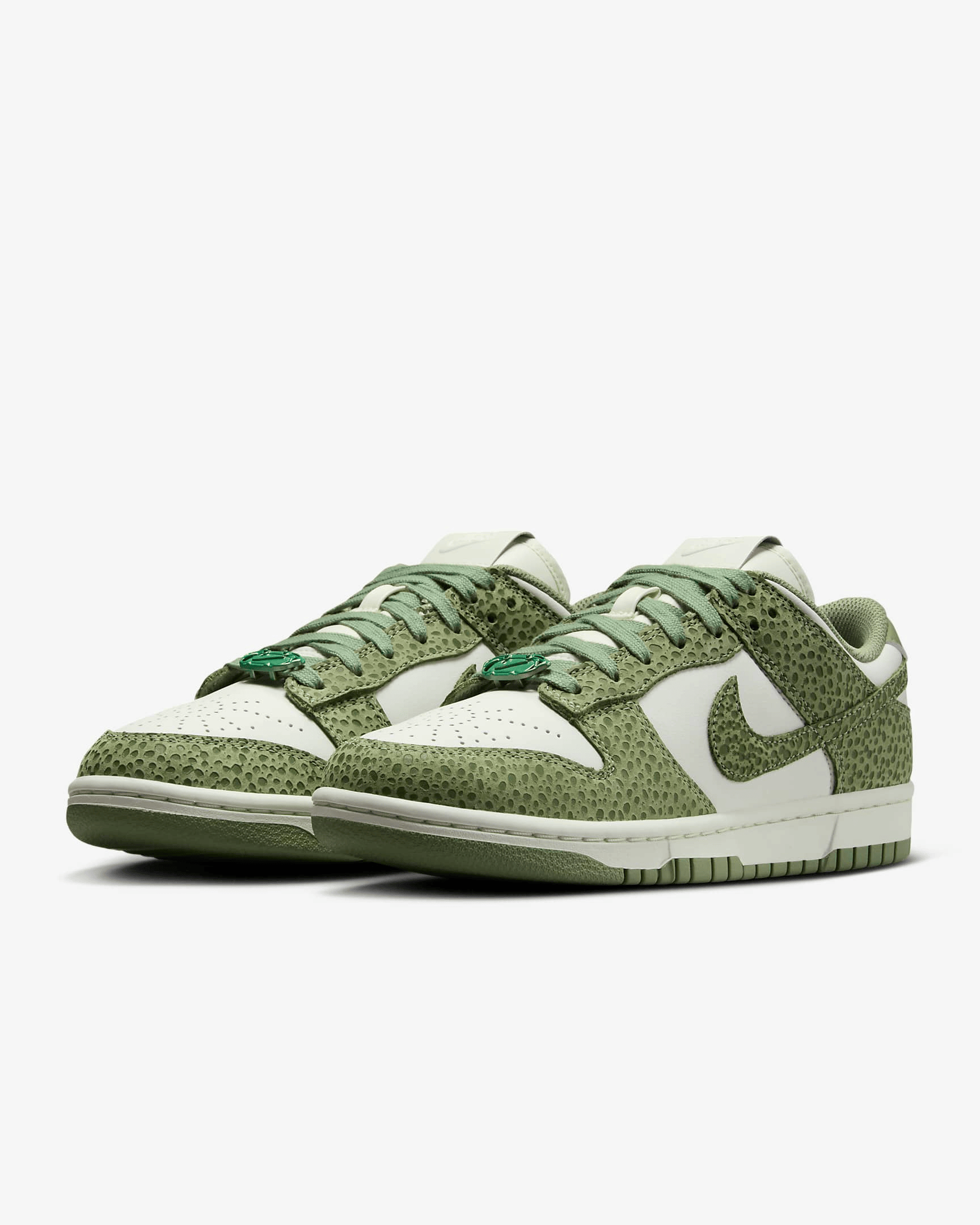 Men's Nike Dunk Low Premium Oil Green Shoes - Image 4
