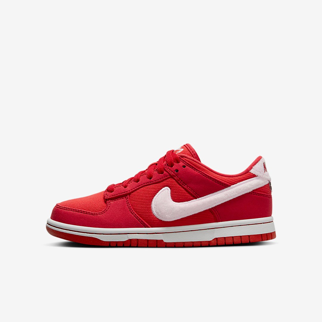 Men's Nike Dunk Low 'ValentineÃ¢â‚¬â„¢s Day' Shoes