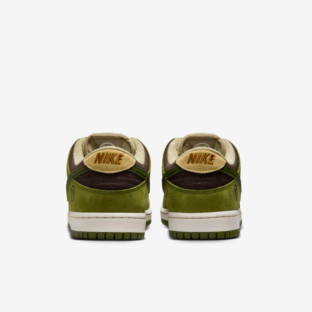 Men's Nike SB Dunk Low 'Matcha' Shoes - Image 5