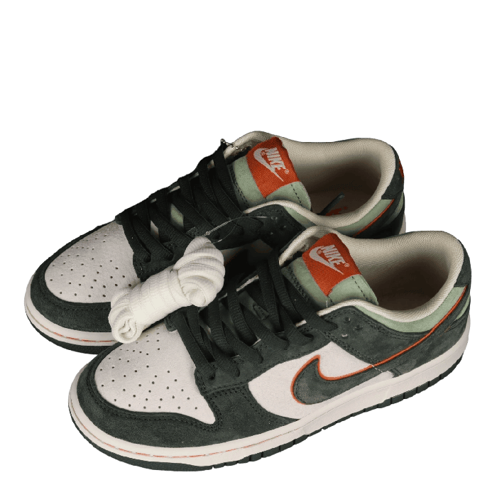 Men's Nike SB Dunk Low x Otomo Katsuhir Steamboy Boy OST Shoes - Image 4