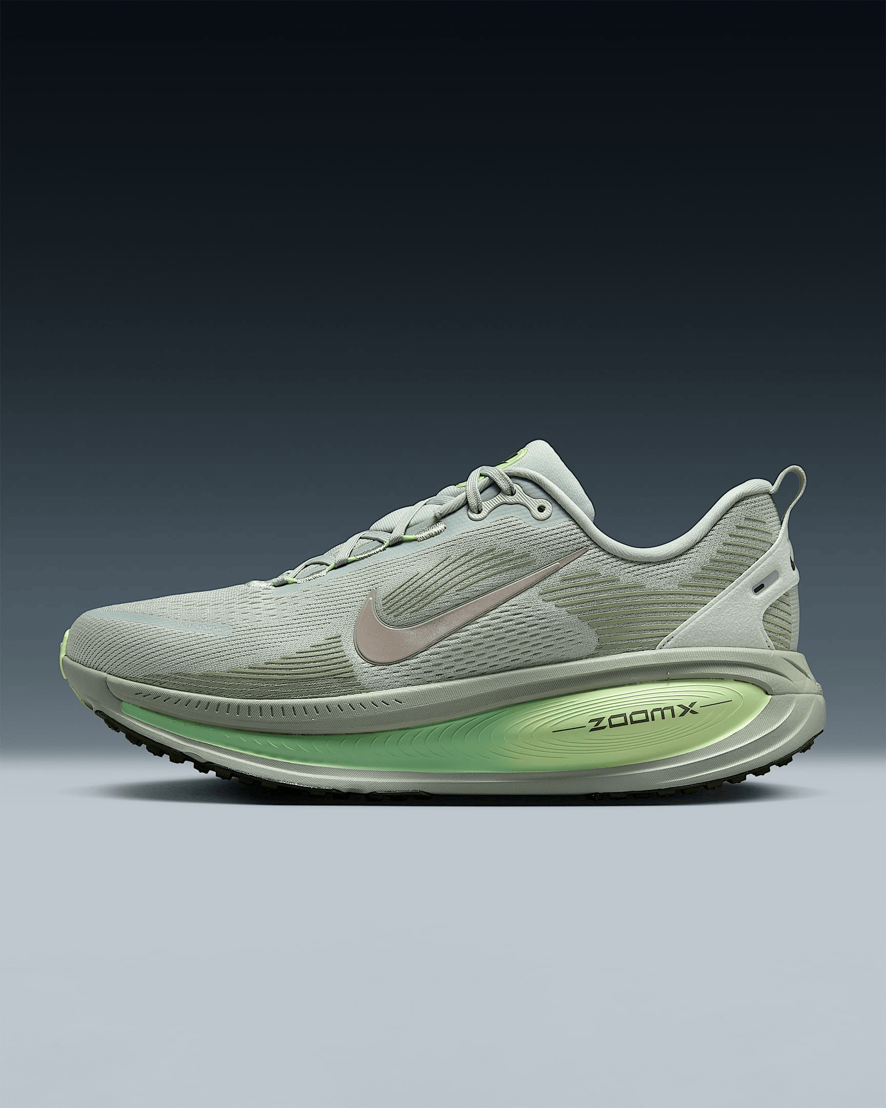 Men's Nike Vomero 18 Light Silver Shoes