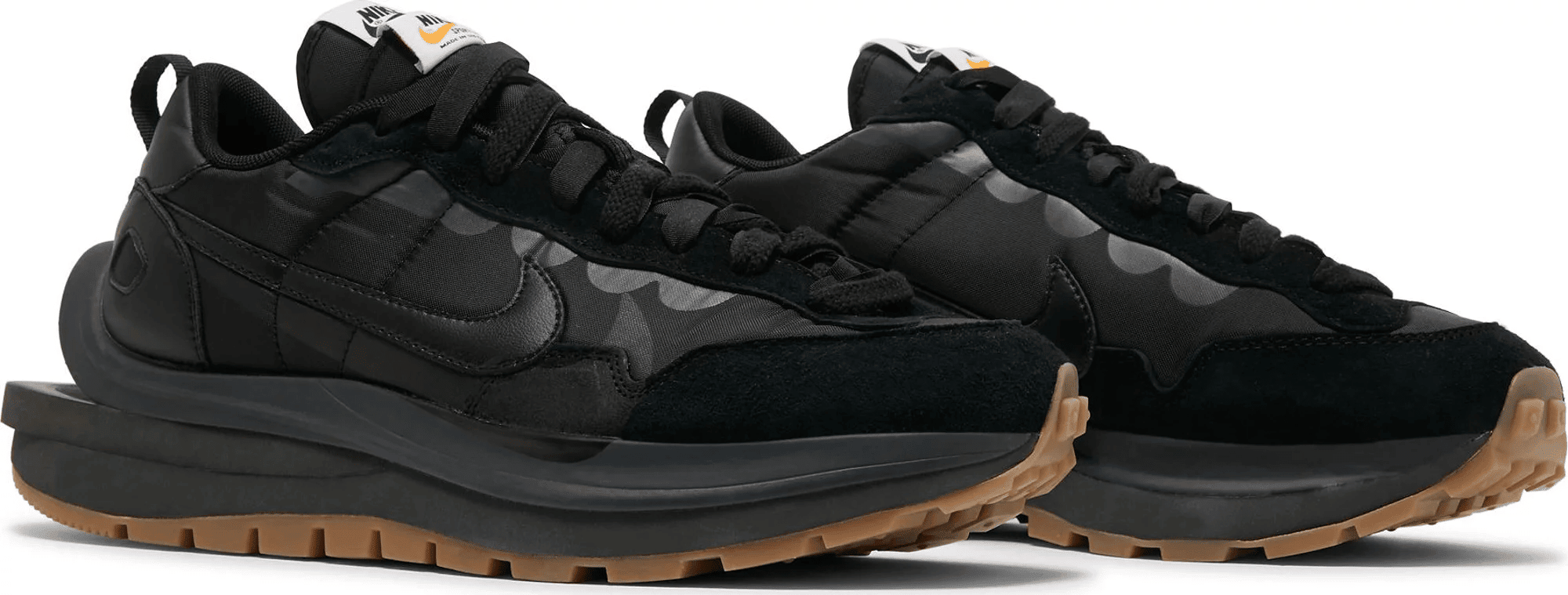 Men's Sacai x VaporWaffle Black Gum Shoes - Image 3
