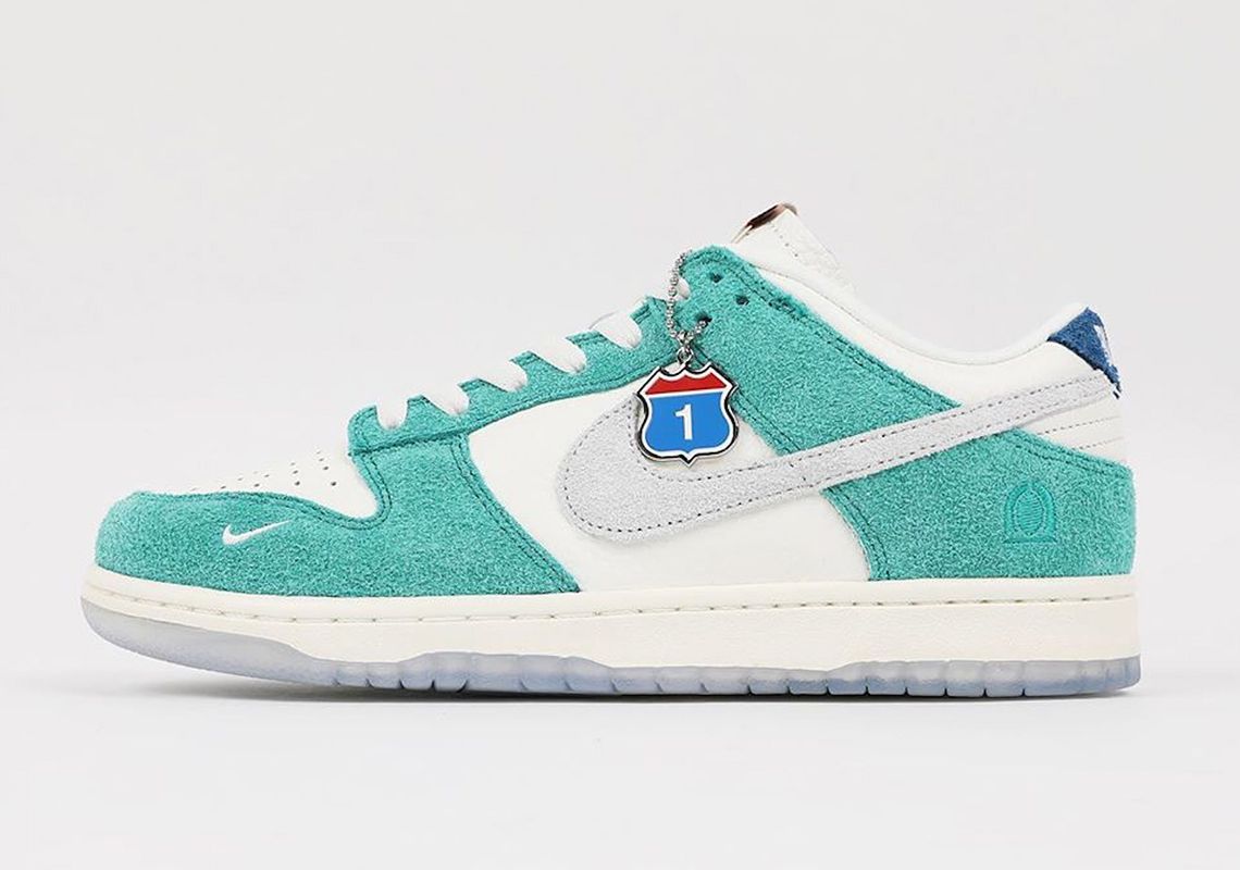 Men's SB Dunk Low Black Guava Ice Shoes