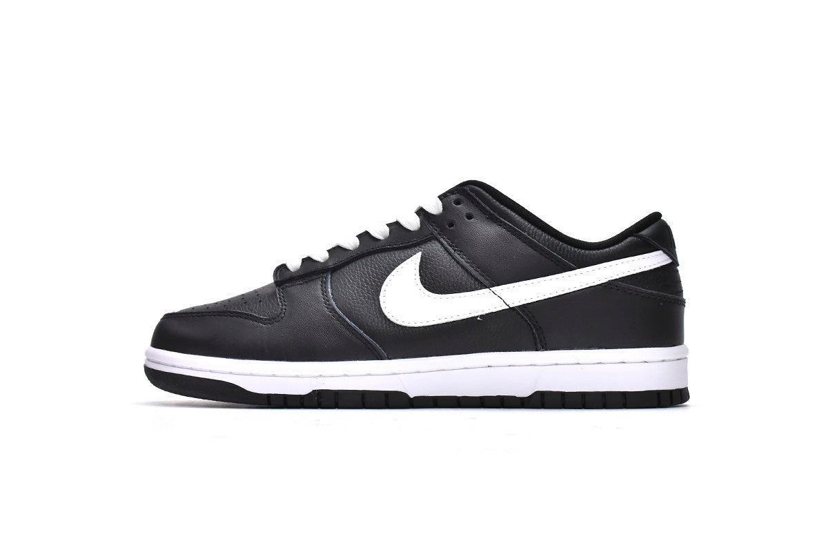 Men's SB Dunk Low Black Panda Shoes