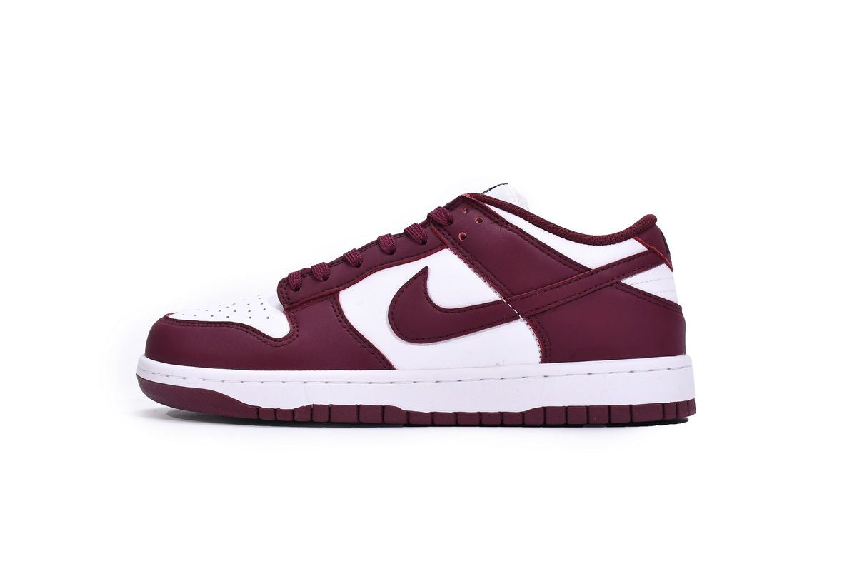 Men's SB Dunk Low Dark Beetroot Shoes