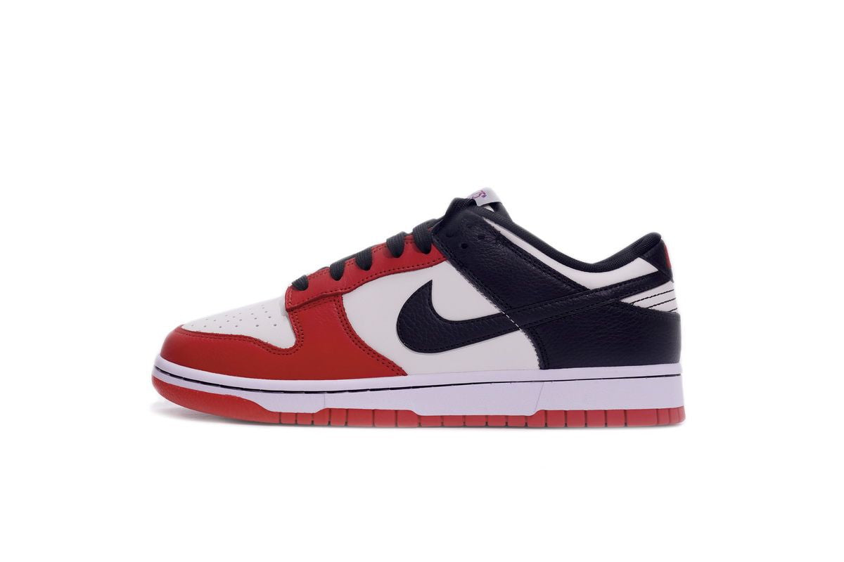 Men's SB Dunk Low EMB 75th Anniversary Shoes