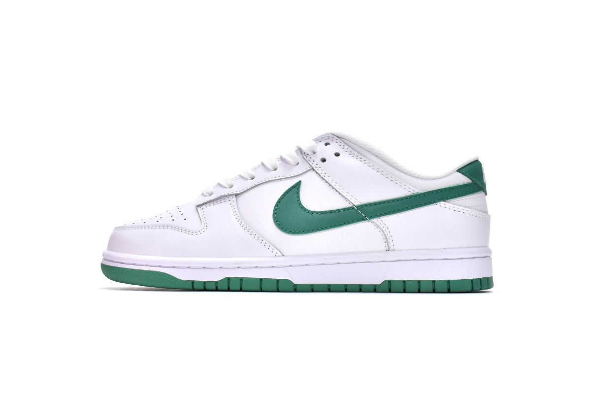 Men's SB Dunk Low Green Noise Shoes