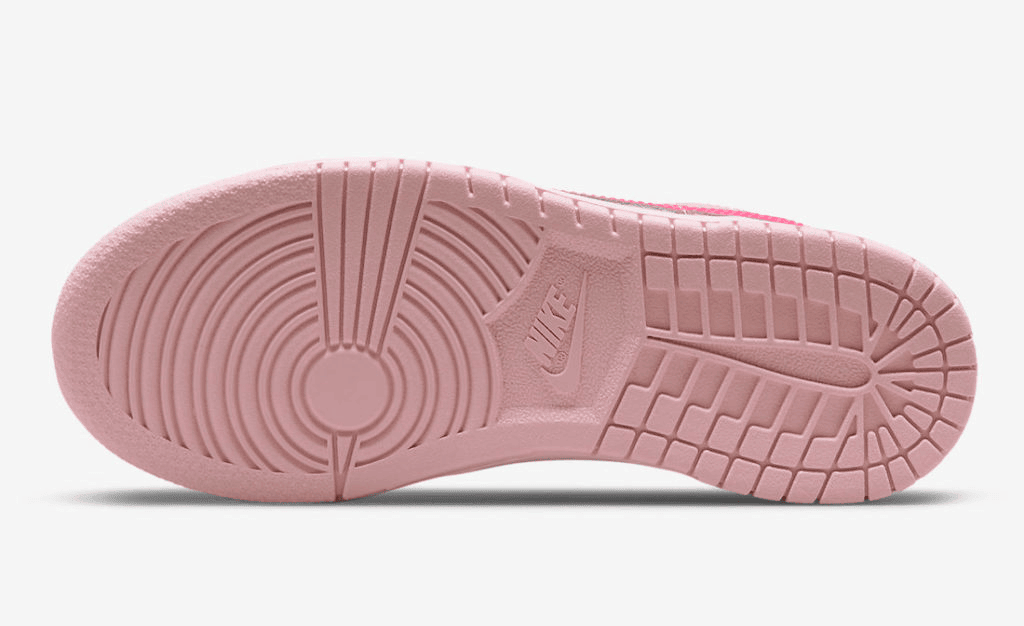 Men's SB Dunk Low GS Triple Pink Shoes - Image 6