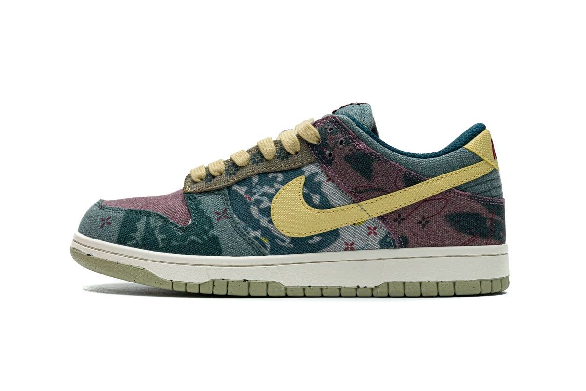 Men's SB Dunk Low Lemon Wash Shoes