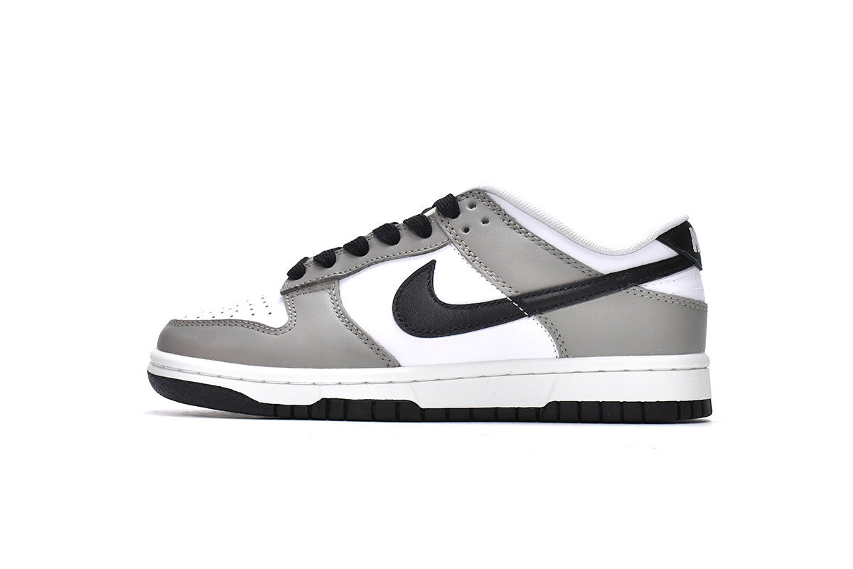 Men's SB Dunk Low Light Smoke Grey Shoes