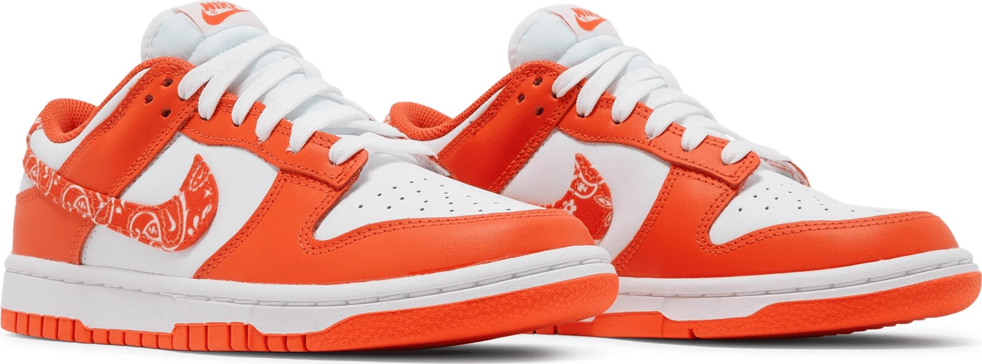 Men's SB Dunk Low Orange Paisley Shoes - Image 3