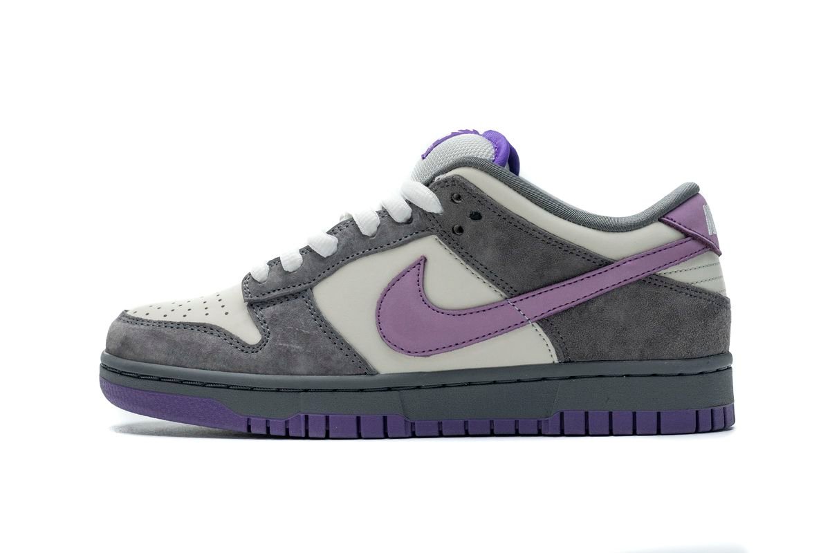 Men's SB Dunk Low Pro Purple Pigeon Shoes