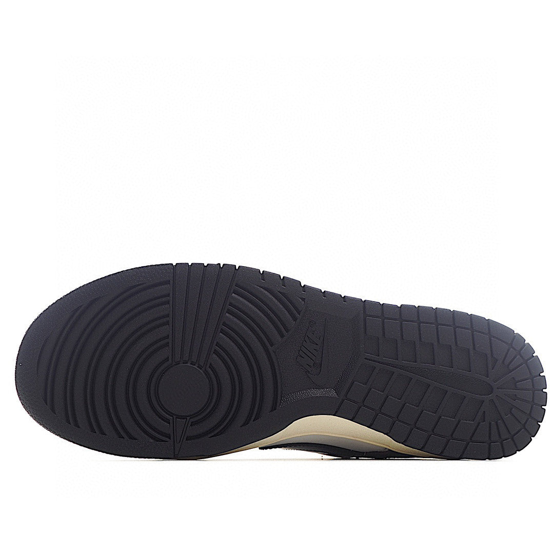 Men's SB Dunk Low Pro Retro Brown Shoes - Image 4