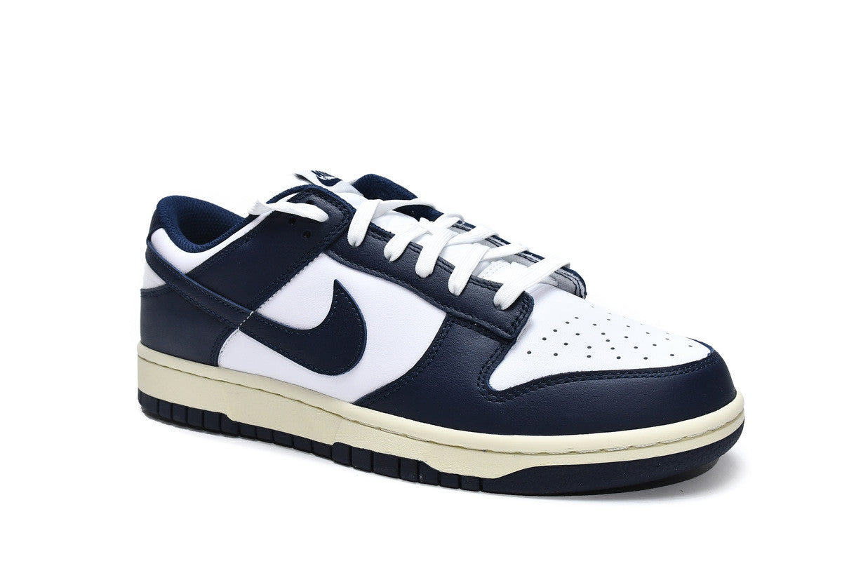 Men's SB Dunk Low Vintage Navy Shoes - Image 3