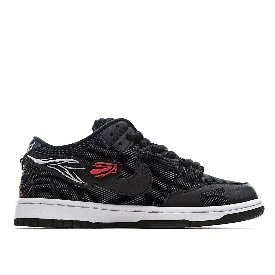 Men's SB Dunk Low Wasted Youth Shoes