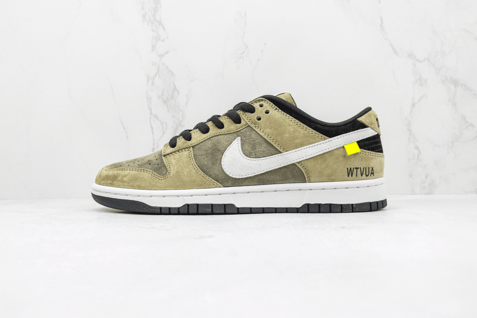 Men's SB Dunk Low WTVUA Green Suede Shoes