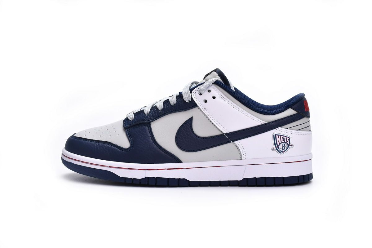 Men's SB Dunk Low x NBA Brooklyn Nets Shoes