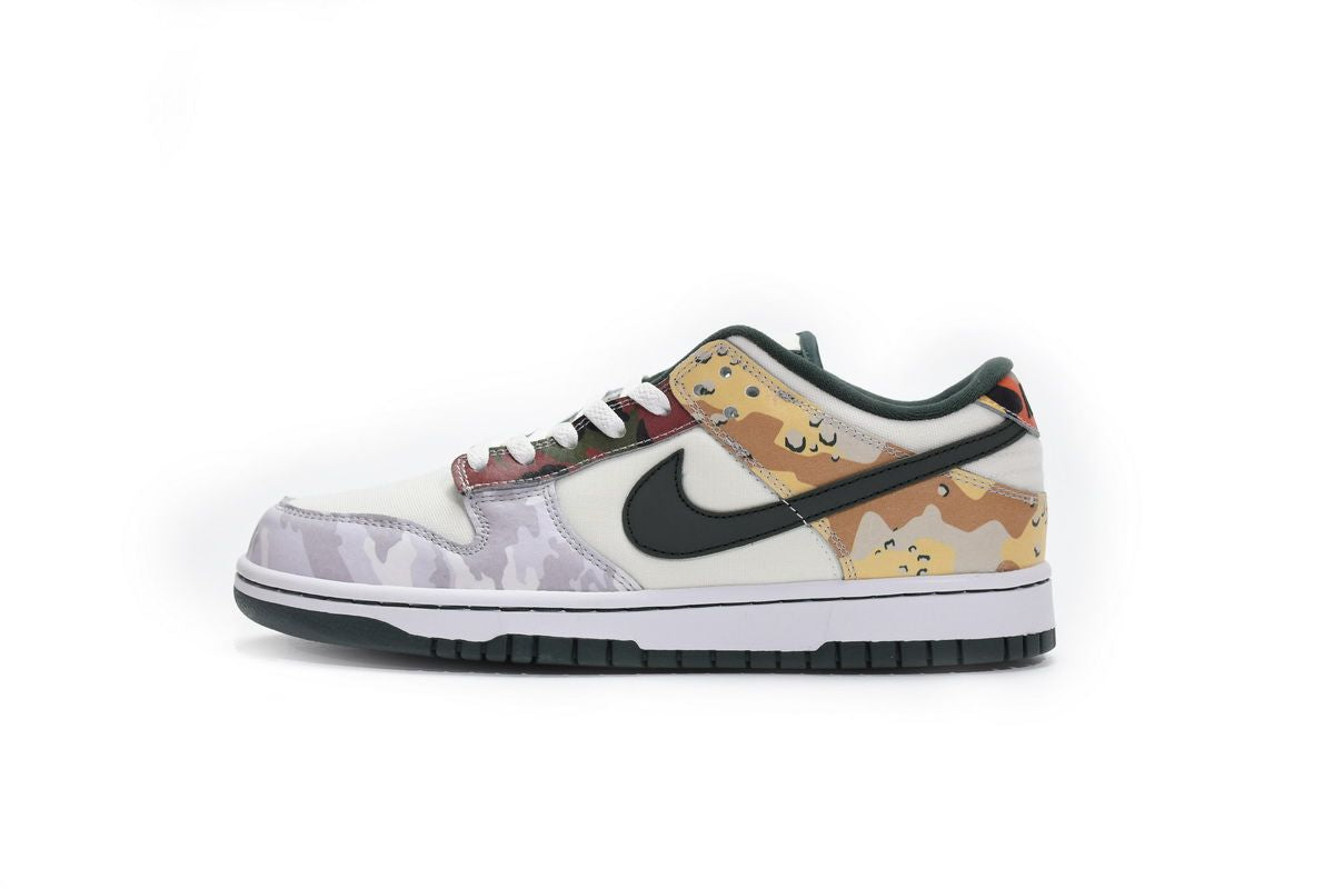 Men's SB Dunk SE Sail Multi-Camo Shoes